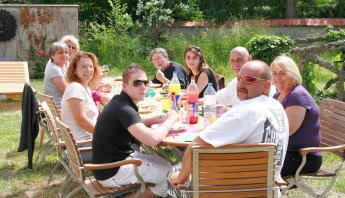 France - lunch in the garden